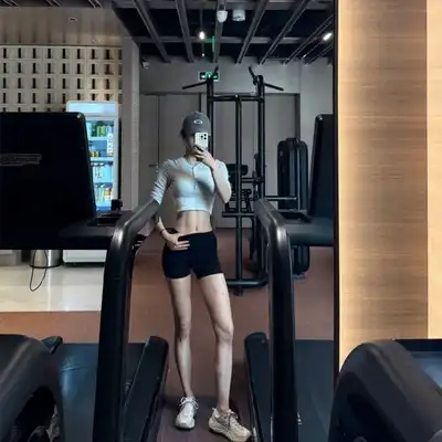 蒋天